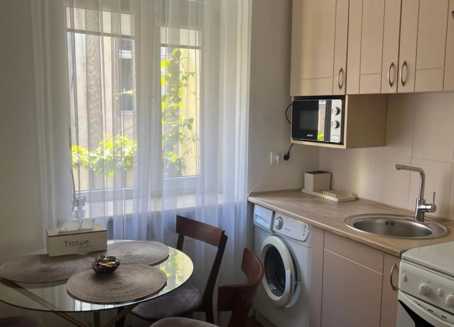 Wonderful Apartment Near The Old City Lviv