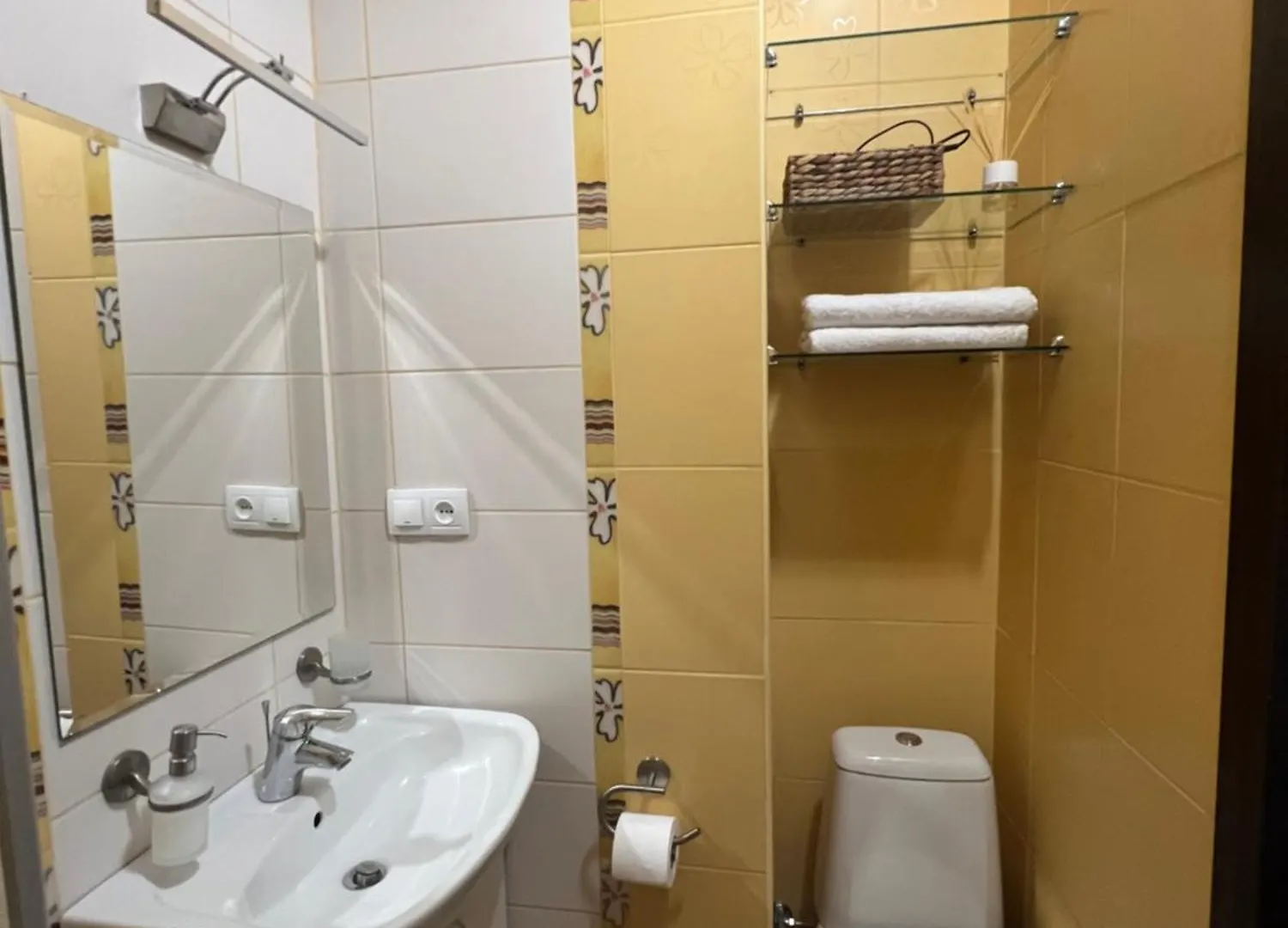 Wonderful Apartment Near The Old City Lviv